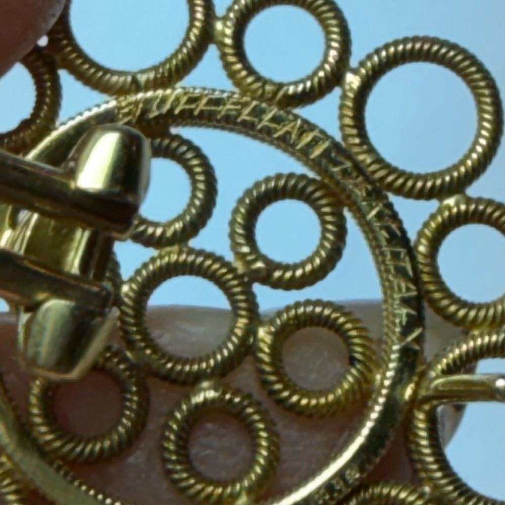 Buccelatti 18k Gold Circular Statement Earrings - image 3